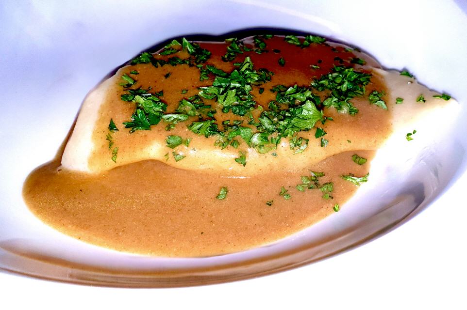 1. Gang, Haggis filled Ravioli with Whisky-Cream